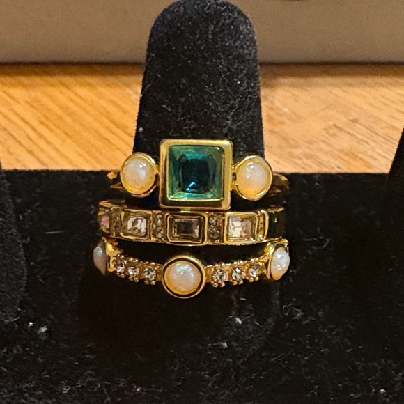 Vintage Blue Crystal Ring Set with Opals - Picture 2 of 3